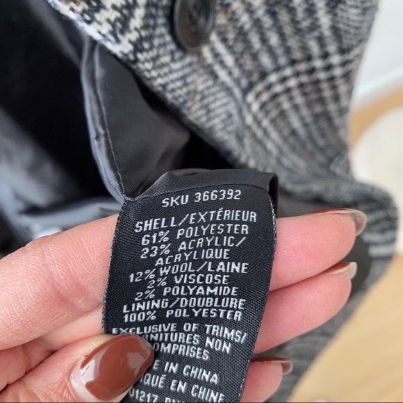 Le Chateau Plaid Coat - Picture 7 of 7